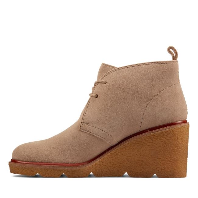 Botas Salto Alto Clarks Clarkford DBT Feminino Marrom | CLK274PSZ